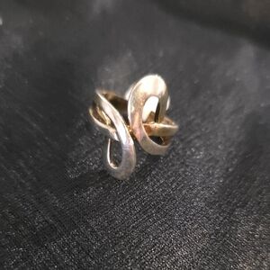 Sophisticated Gold and Silver Women's Ring